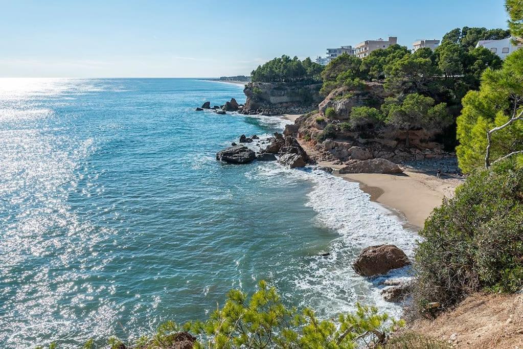 5 Stelle Piscina, Jacuzzi, Wifi - 2 Min Dal Mare Apartment Miami Playa Bagian luar foto